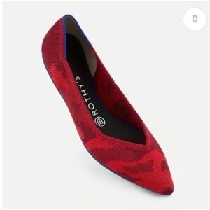Rothy's Camo Point Toe Retierd Women's Red Flats Sz. 9W Slip-On Best Seller